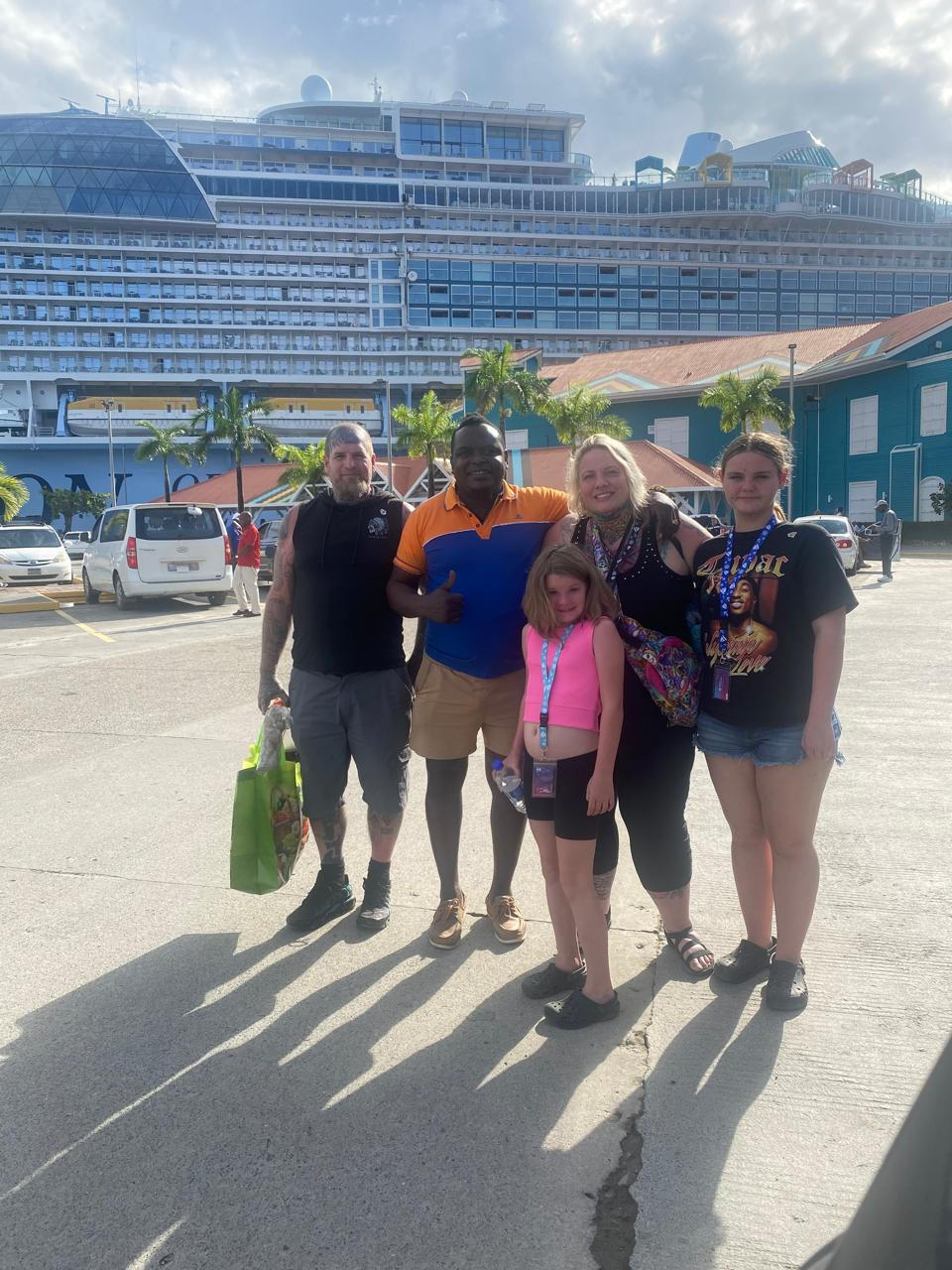 Custom Roatan tour planning