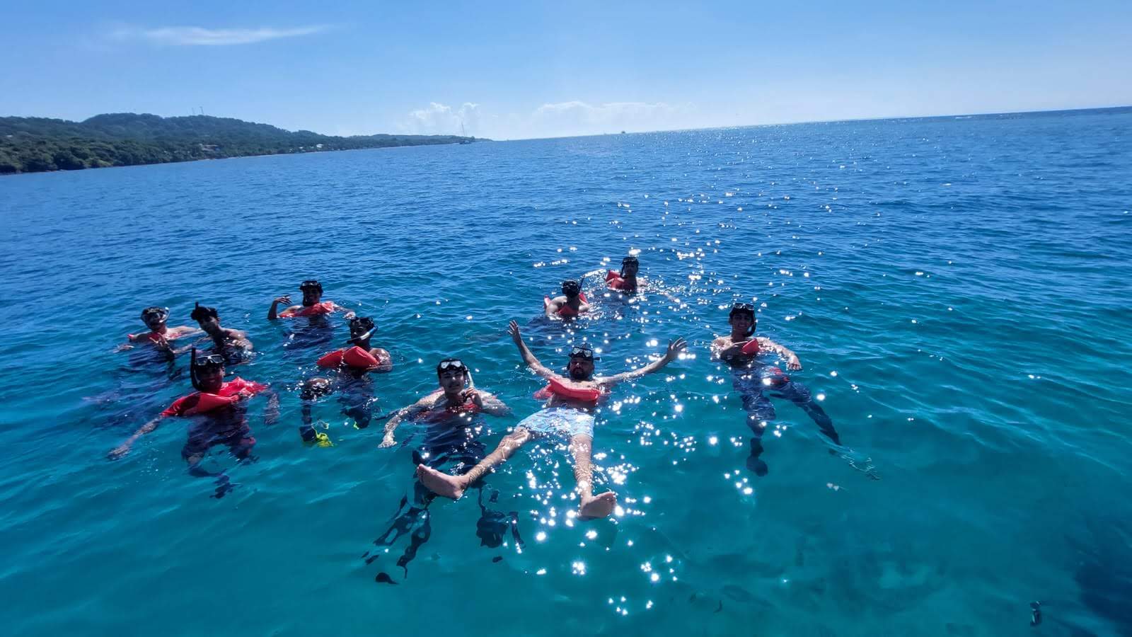 Snorkeling in Roatan