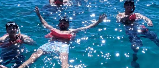 Snorkeling in Roatan